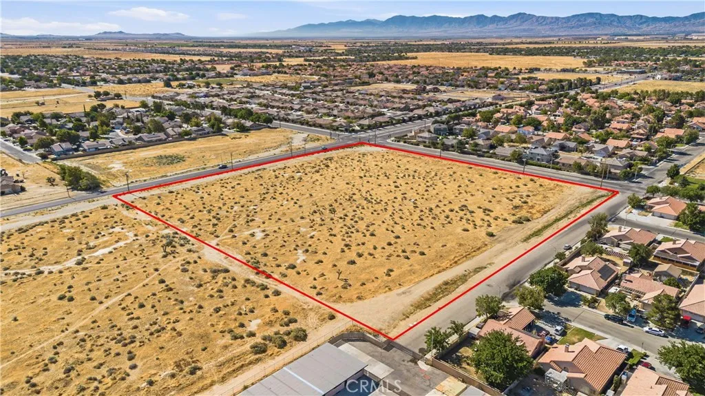2000 E Lancaster Blvd, Lancaster, California 93535 — photo 4