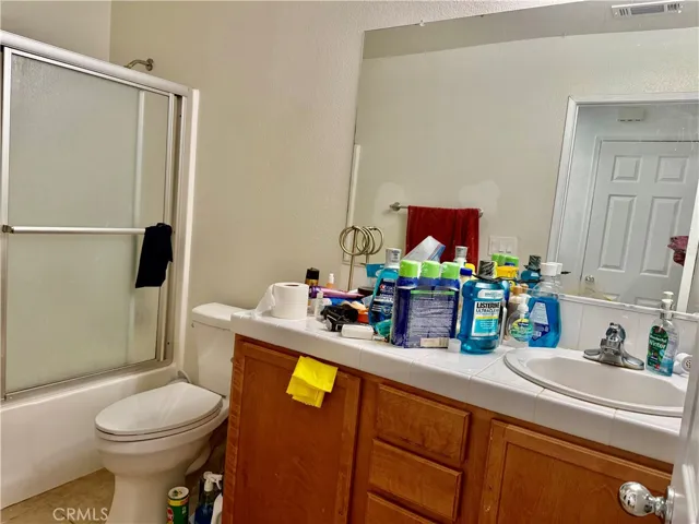 6107 Still Meadow, Lancaster, California 93536