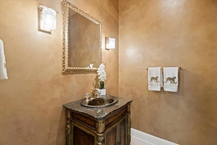 15863 Mina Way, Saratoga, California 95070