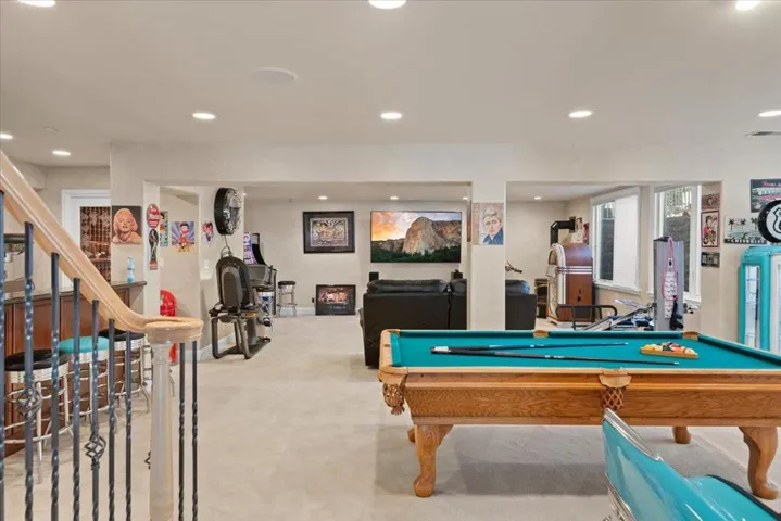 15863 Mina Way, Saratoga, California 95070