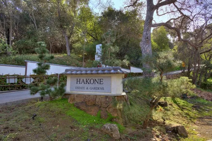 15863 Mina Way, Saratoga, California 95070
