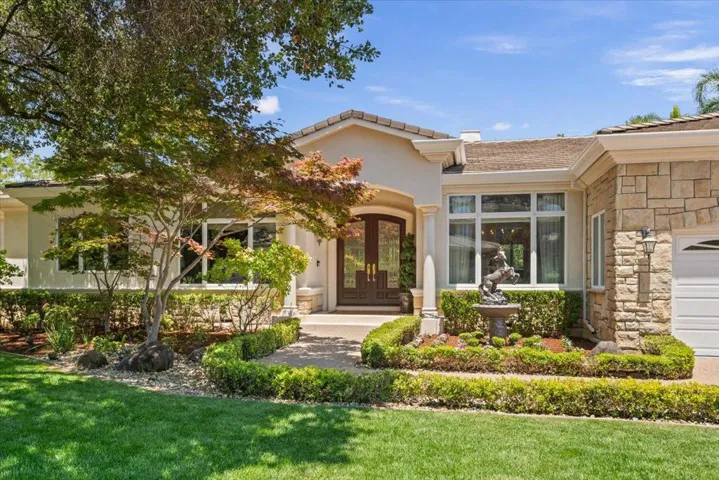 15863 Mina Way, Saratoga, California 95070