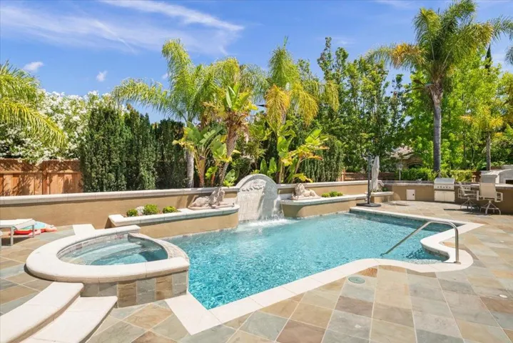 15863 Mina Way, Saratoga, California 95070