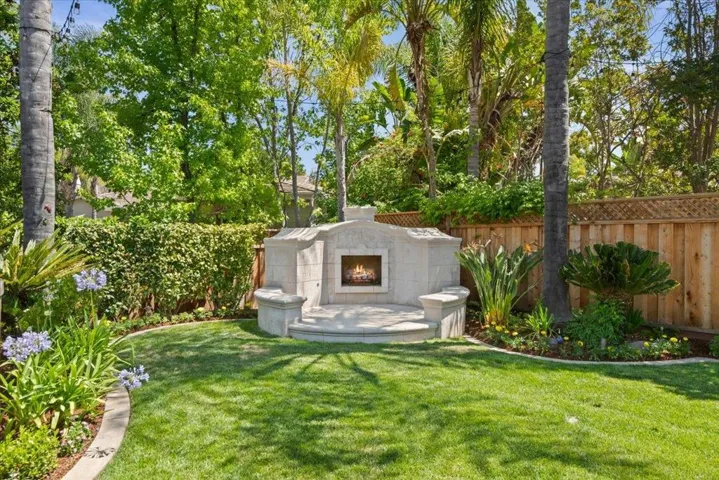 15863 Mina Way, Saratoga, California 95070