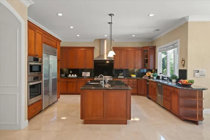 15863 Mina Way, Saratoga, California 95070