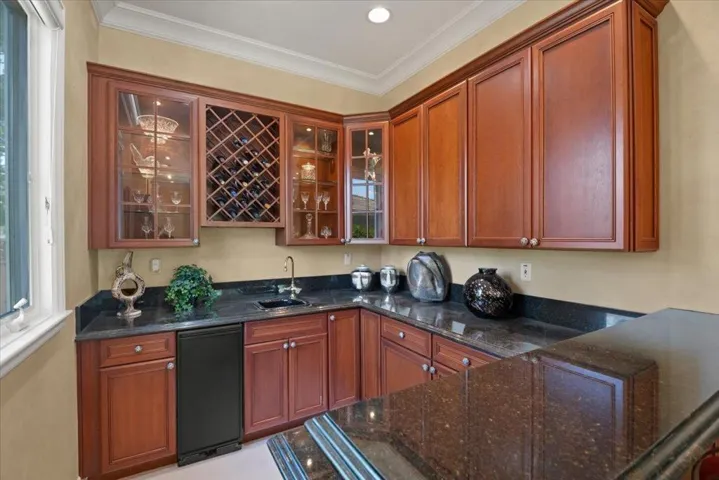 15863 Mina Way, Saratoga, California 95070