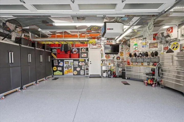 27-Garage