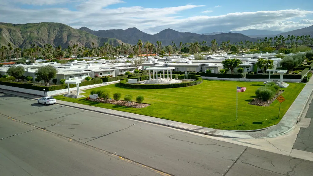 S Sierra Madre_Exterior_Park-5