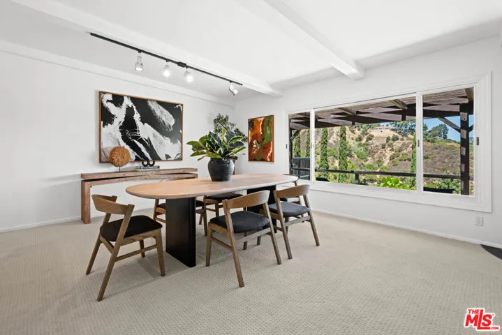 14947 Rhinestone Drive, Sherman Oaks, California 91403