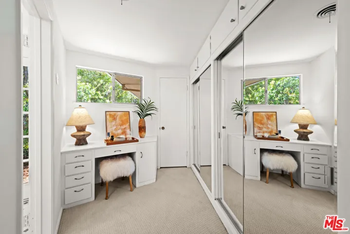 14947 Rhinestone Drive, Sherman Oaks, California 91403