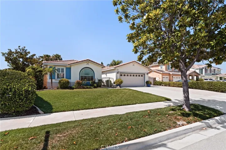 16339 Basswood Lane, Fontana, California 92336