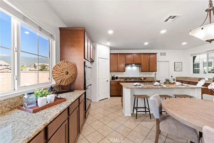 16339 Basswood Lane, Fontana, California 92336