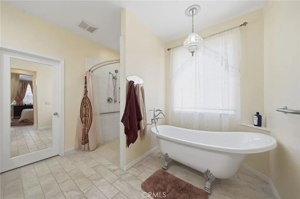 Spa like tub