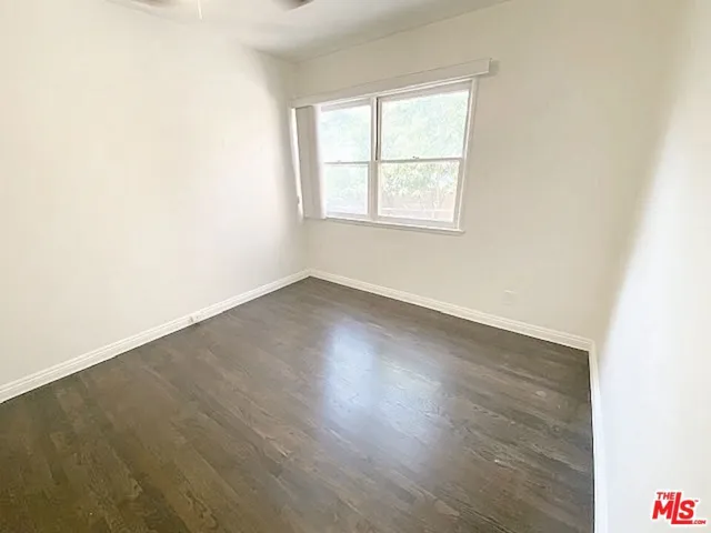 345 Burchett Street, Glendale, California 91203