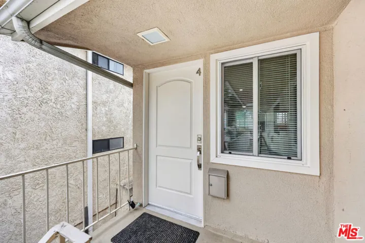 1619 Colby Avenue Unit 4, Los Angeles, California 90025