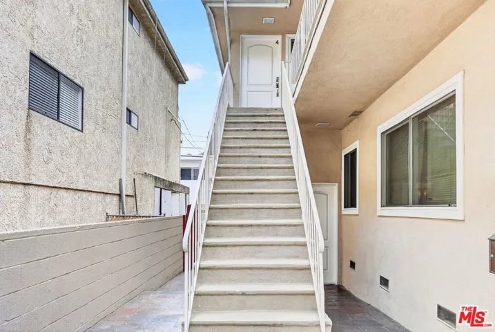 1619 Colby Avenue Unit 4, Los Angeles, California 90025