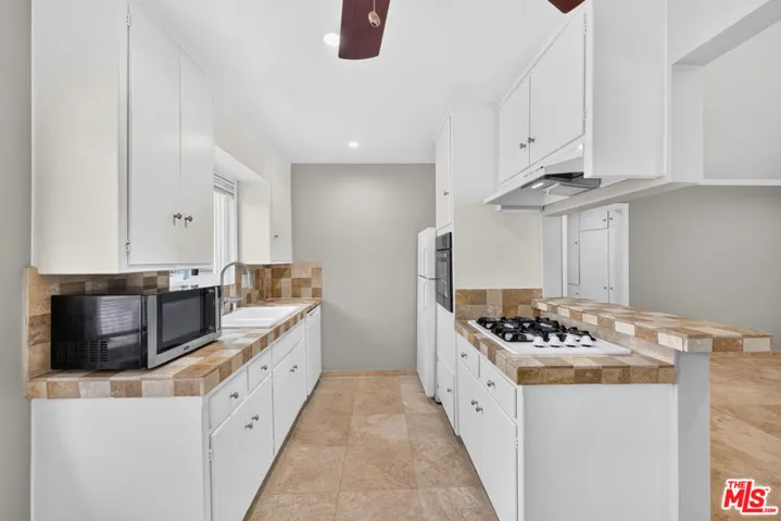 1619 Colby Avenue Unit 4, Los Angeles, California 90025