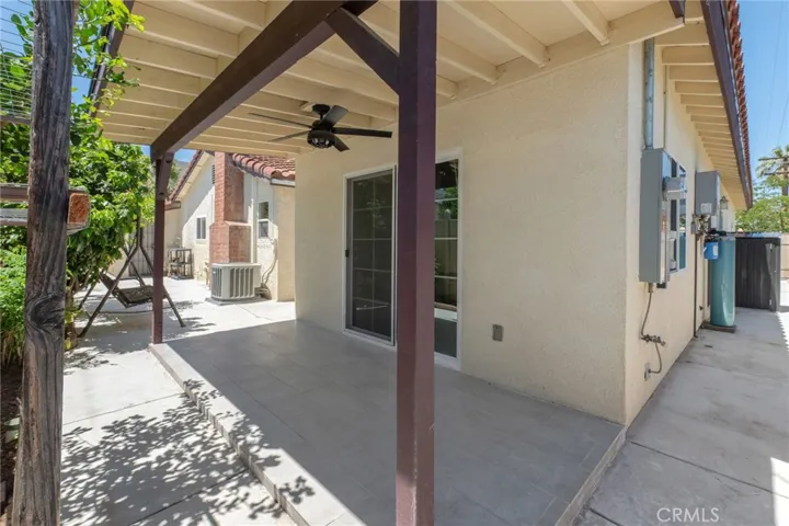 129 E Rancho, Corona, California 92879
