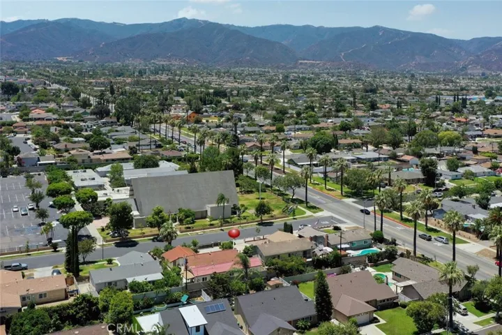 129 E Rancho, Corona, California 92879