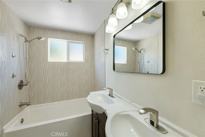 129 E Rancho, Corona, California 92879