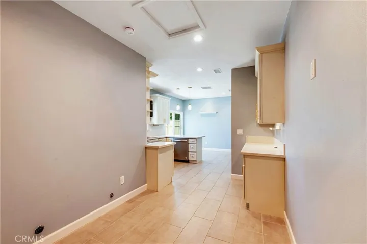 129 E Rancho, Corona, California 92879