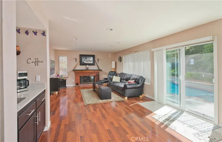 28722 Darrow, Saugus, California 91390