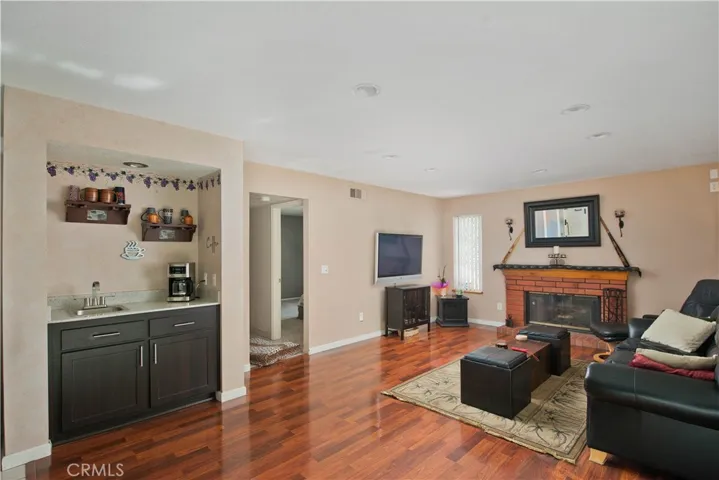 28722 Darrow, Saugus, California 91390