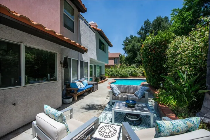 28722 Darrow, Saugus, California 91390