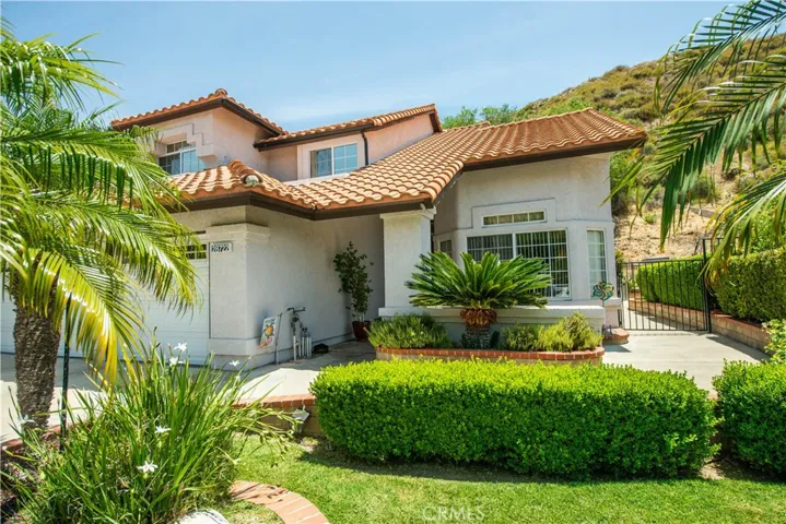 28722 Darrow, Saugus, California 91390
