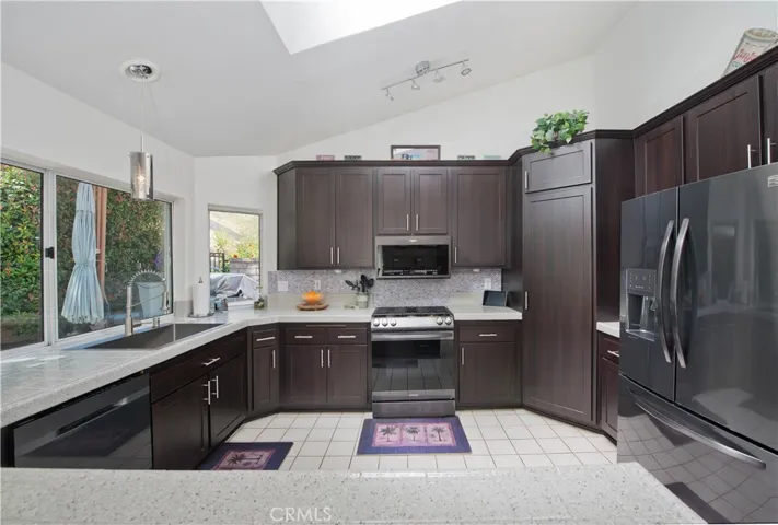 28722 Darrow, Saugus, California 91390