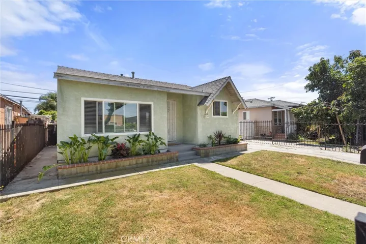 934 E Arlington, Compton, California 90221
