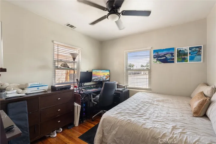 934 E Arlington, Compton, California 90221