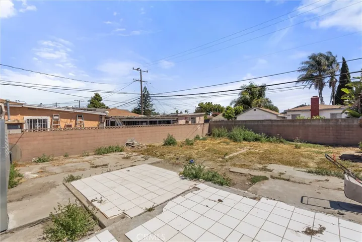 934 E Arlington, Compton, California 90221