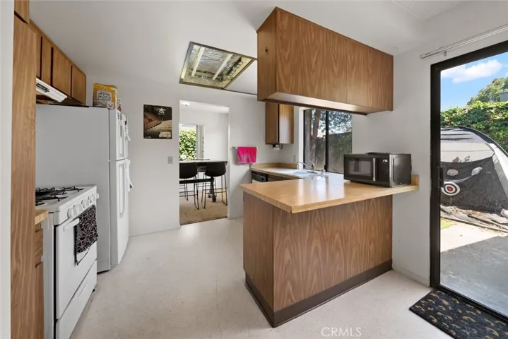 1336 Cavalier, San Luis Obispo, California 93405
