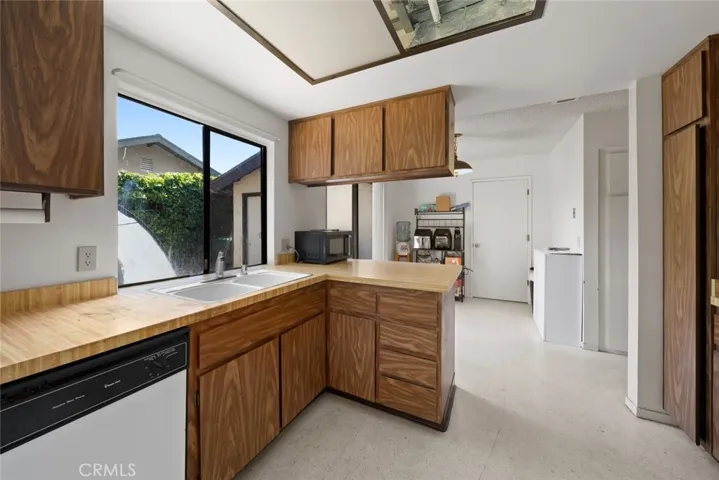1336 Cavalier, San Luis Obispo, California 93405