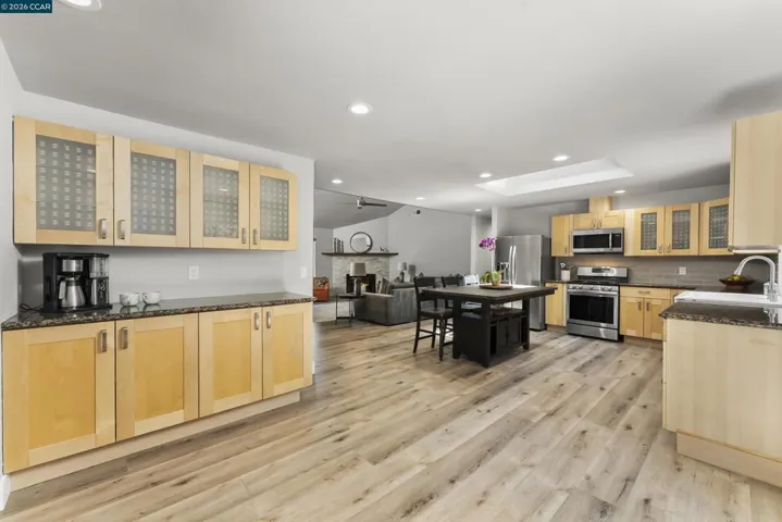 Breakfast Bar