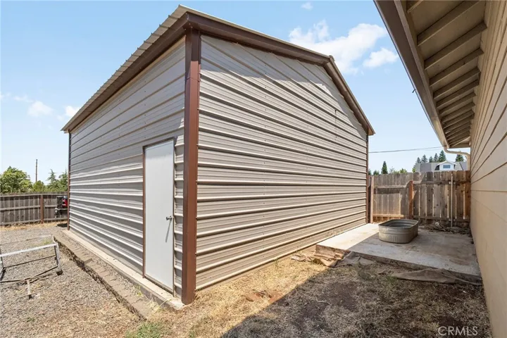 250 Pacific Dr, Paradise, California 95969