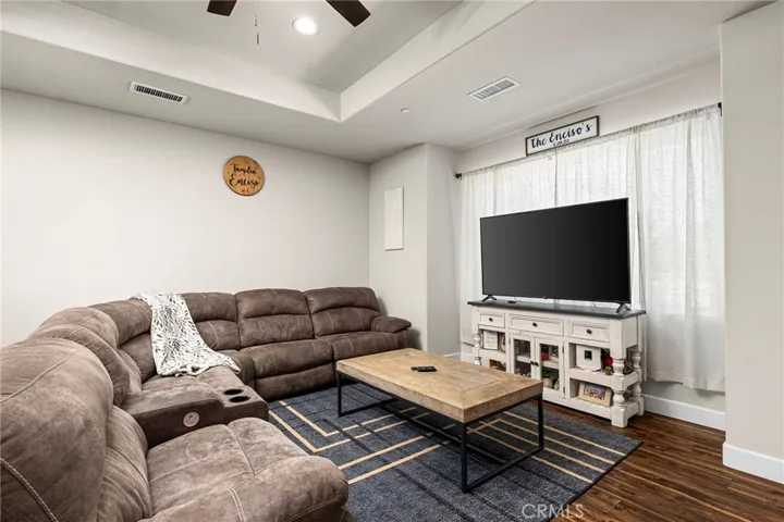 250 Pacific Dr, Paradise, California 95969