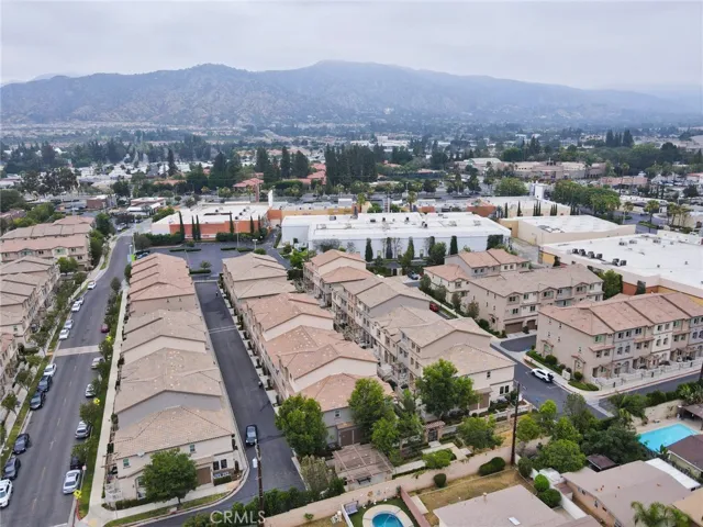 853 E Hollyvale, Azusa, California 91702