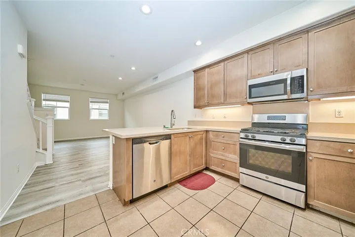 853 E Hollyvale, Azusa, California 91702