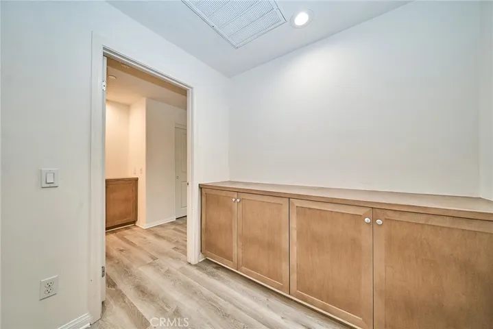 853 E Hollyvale, Azusa, California 91702