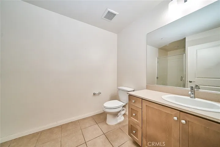 853 E Hollyvale, Azusa, California 91702