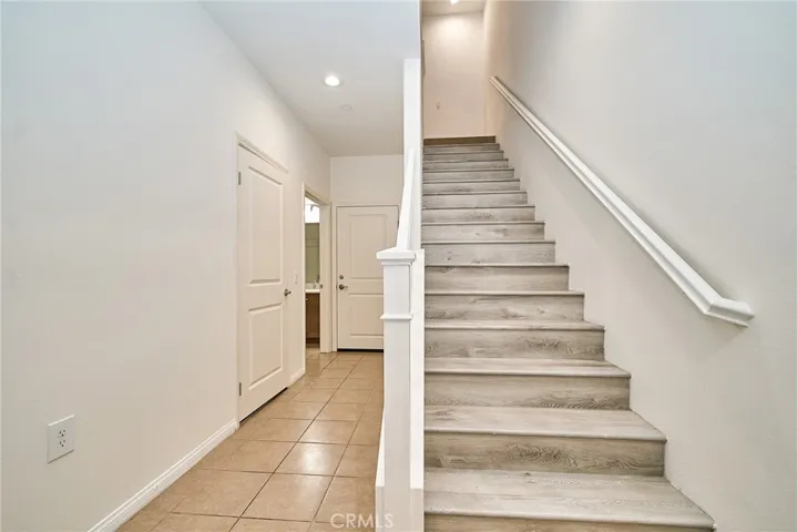 853 E Hollyvale, Azusa, California 91702