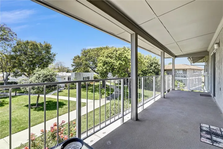 2208 Via Mariposa E Q, Laguna Woods, California 92637