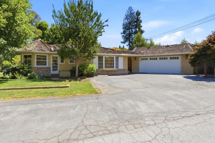 1825 White Oak Drive, Menlo Park, California 94025