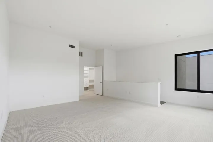 88 Bush Street 3163, San Jose, California 95126