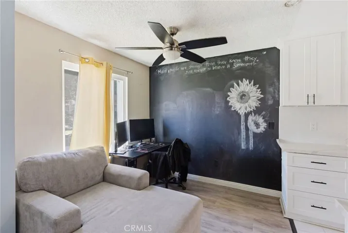 700 W La Veta, Orange, California 92868