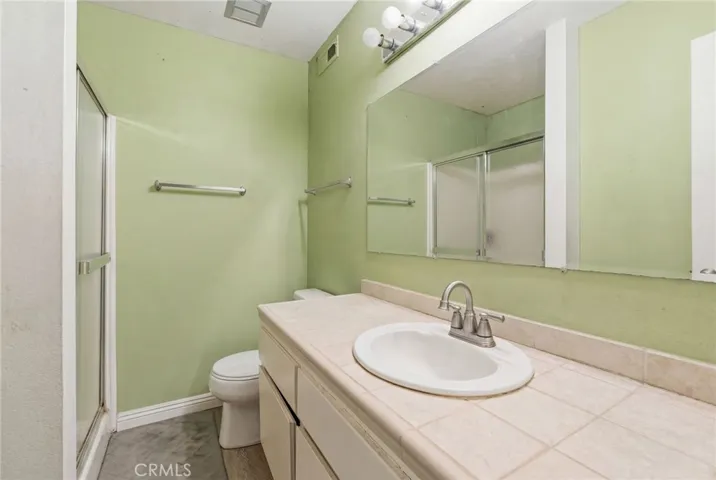 700 W La Veta, Orange, California 92868