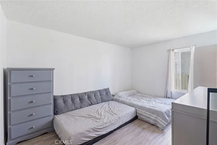 700 W La Veta, Orange, California 92868