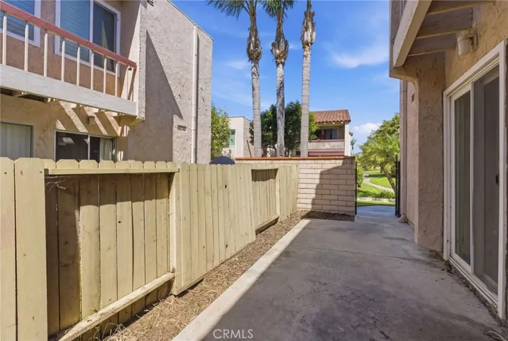 700 W La Veta, Orange, California 92868